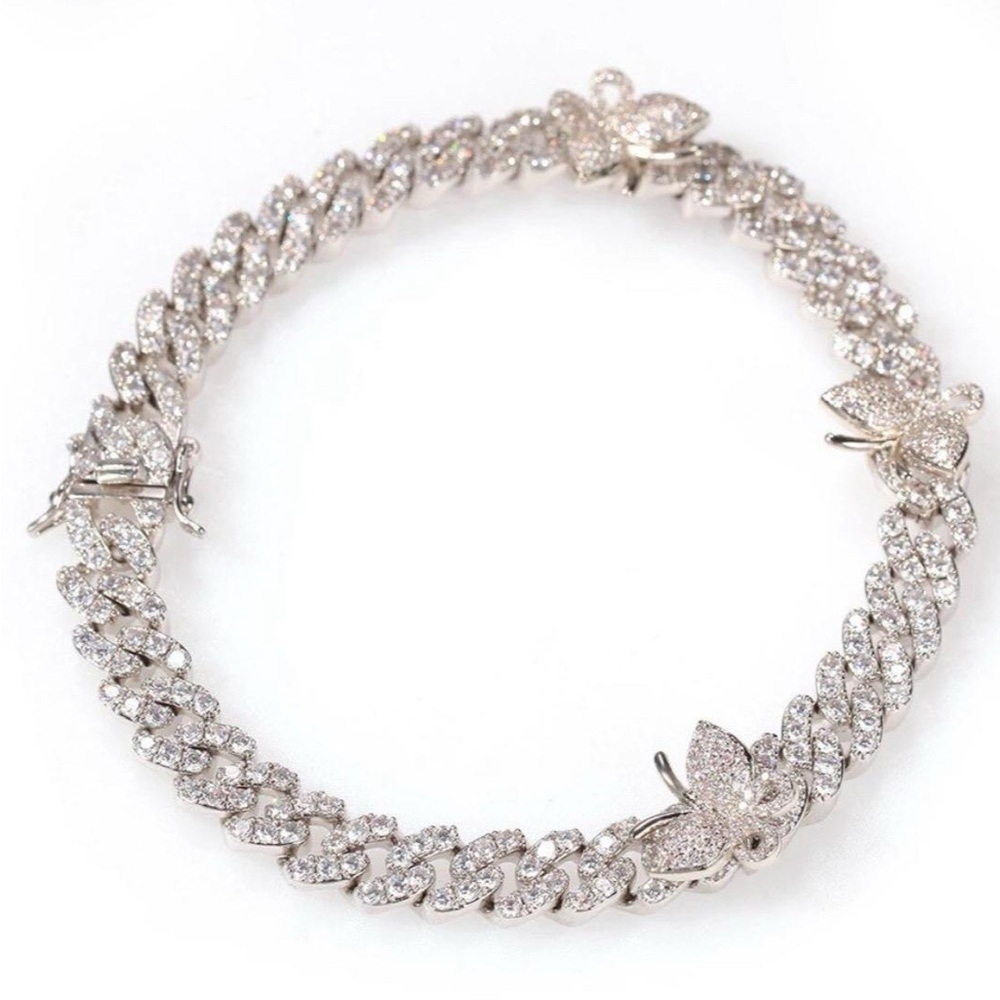 Butterfly Cuban Anklet 9mm with Butterfly Design and Gold Accents